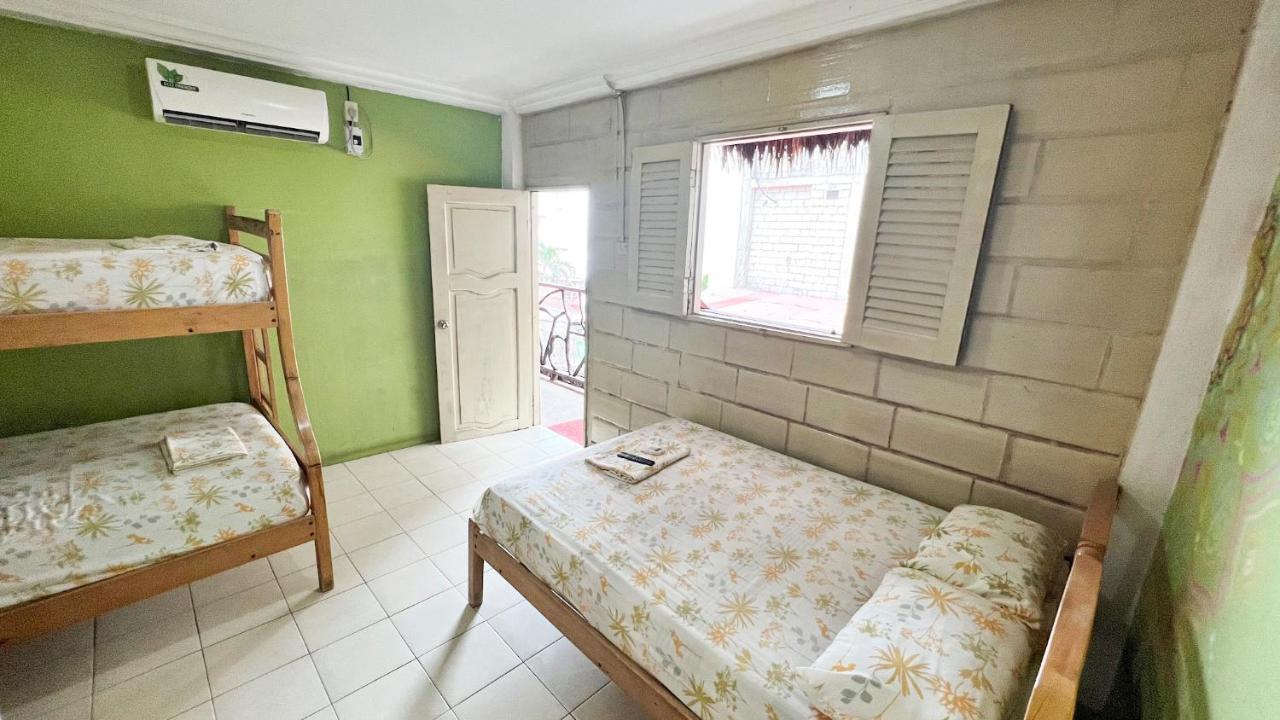 Arrecife Montanita Hostal Bagian luar foto
