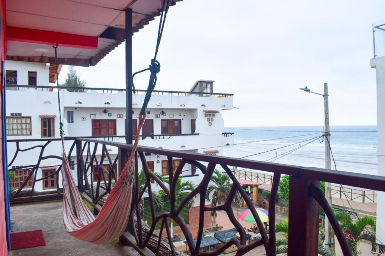 Arrecife Montanita Hostal Bagian luar foto