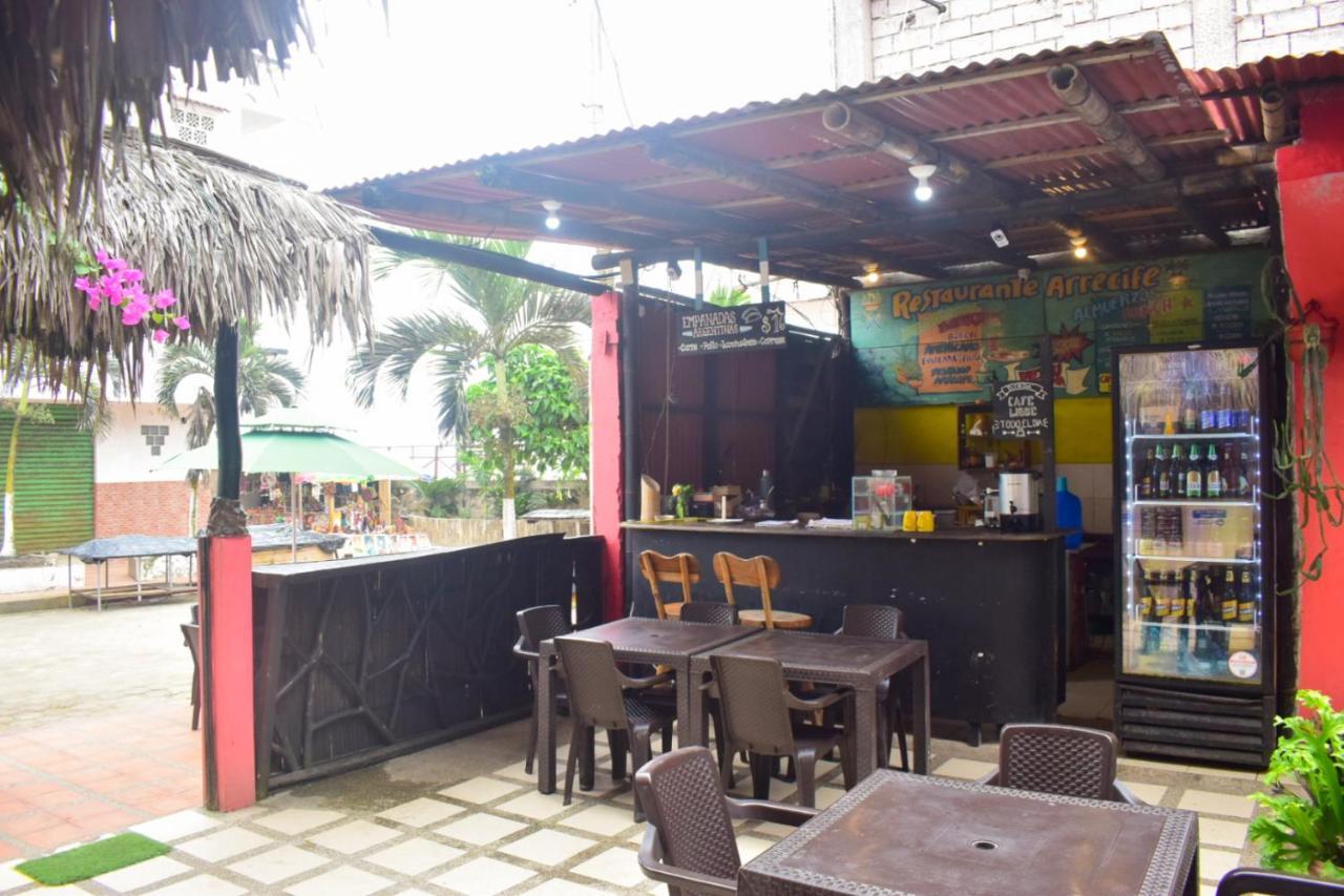 Arrecife Montanita Hostal Bagian luar foto