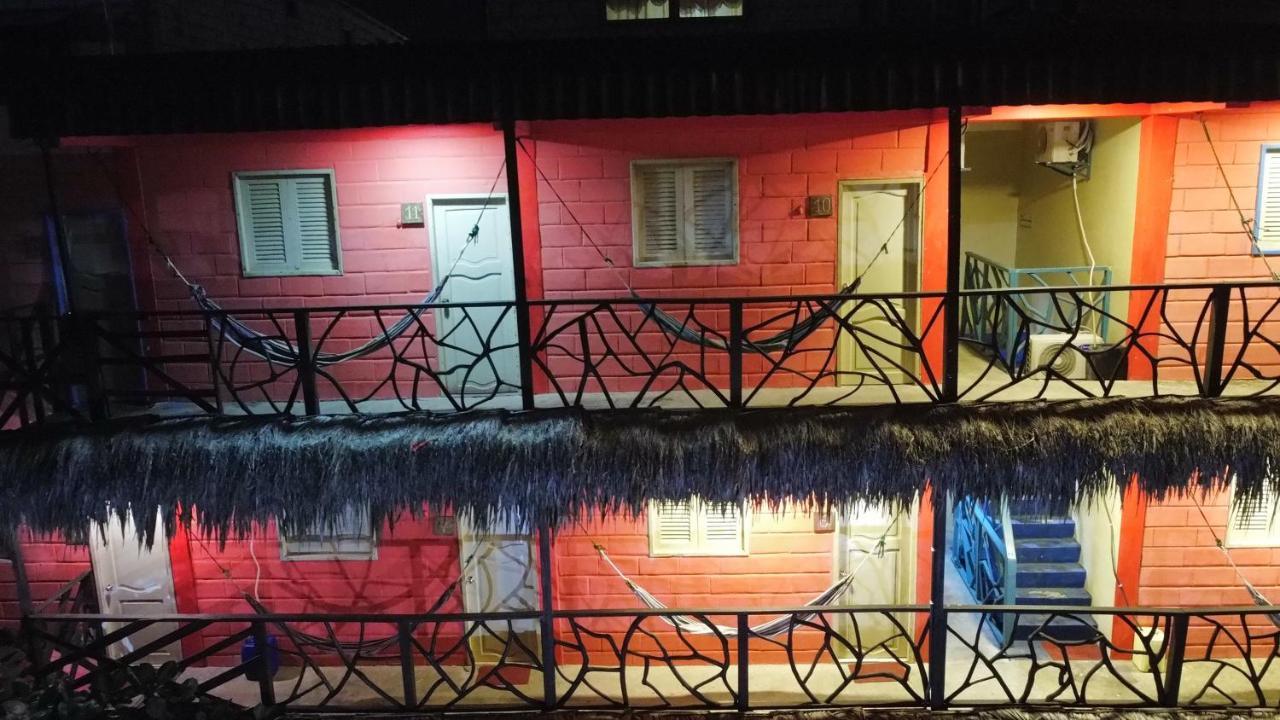 Arrecife Montanita Hostal Bagian luar foto
