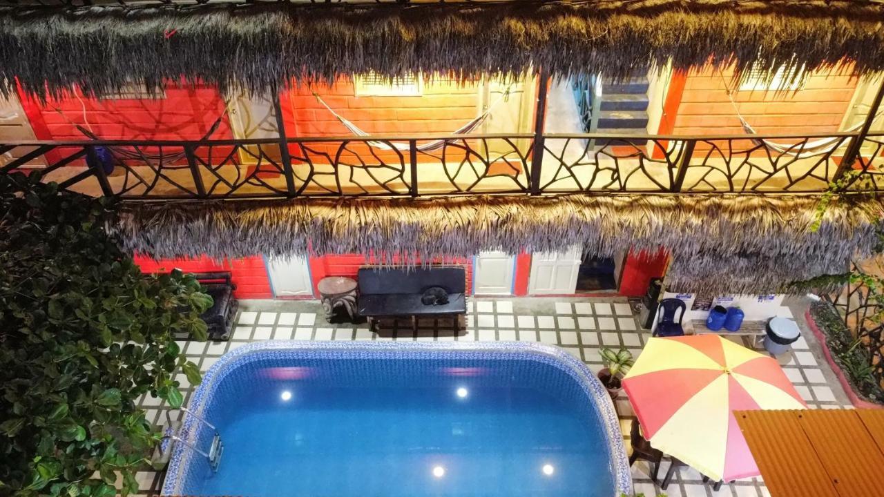 Arrecife Montanita Hostal Bagian luar foto